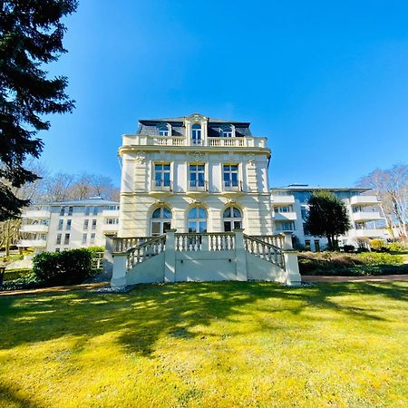 Residenz Bleichroeder - Ferienwohnung Charlotte ゼーバート・ヘリングスドルフ エクステリア 写真