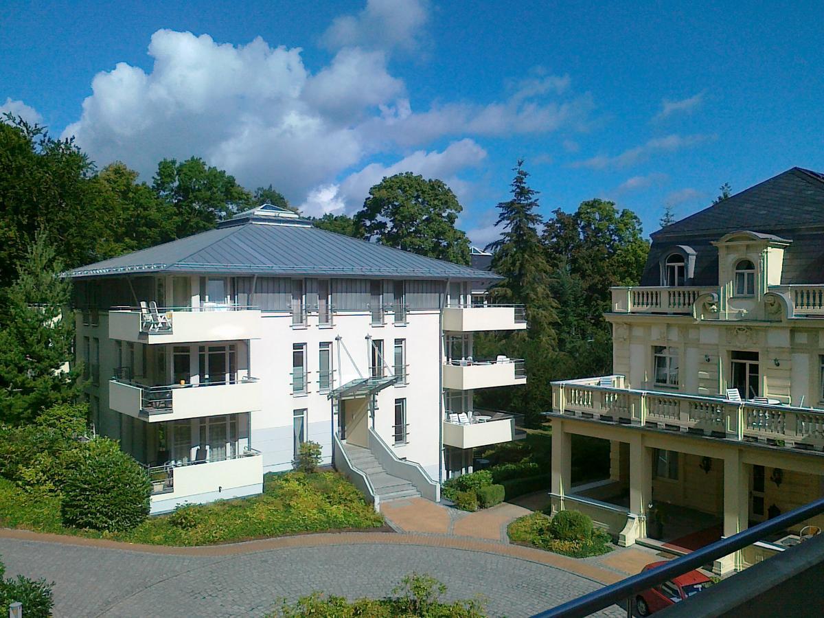 Residenz Bleichroeder - Ferienwohnung Charlotte ゼーバート・ヘリングスドルフ エクステリア 写真